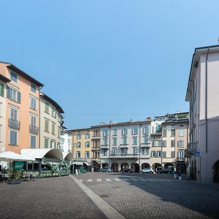 Al Donni Aircon City Center Bergamo Esterno foto